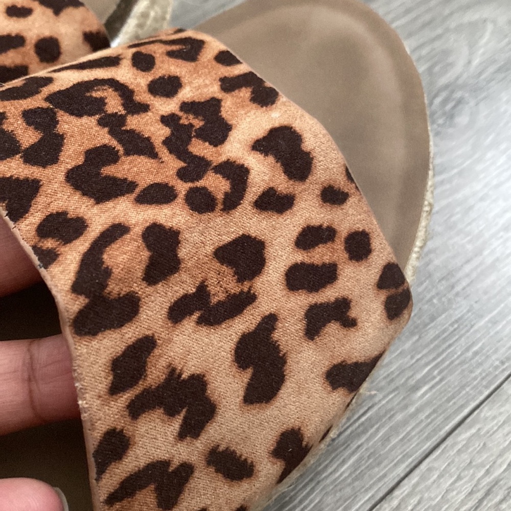 TORRID Platform Sandal - Picture 12 of 13